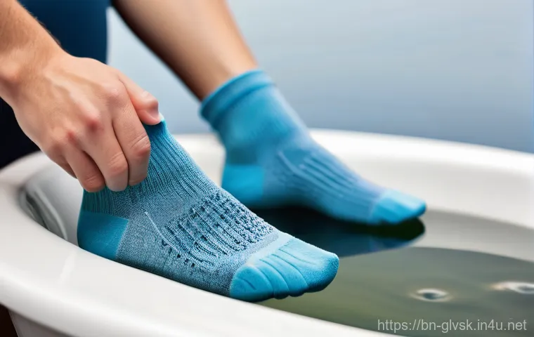 등산화와 궁합이 좋은 양말 - A split image showcasing the versatility of hiking sock materials. On the left, a foot, clean and he... 등산화와 궁합이 좋은 양말 - A split image showcasing the versatility of hiking sock materials. On the left, a foot, clean and he...